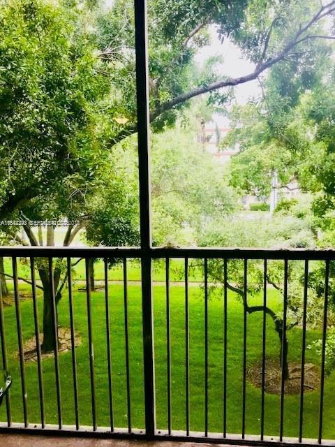 Building Photo - 6800 Cypress Rd