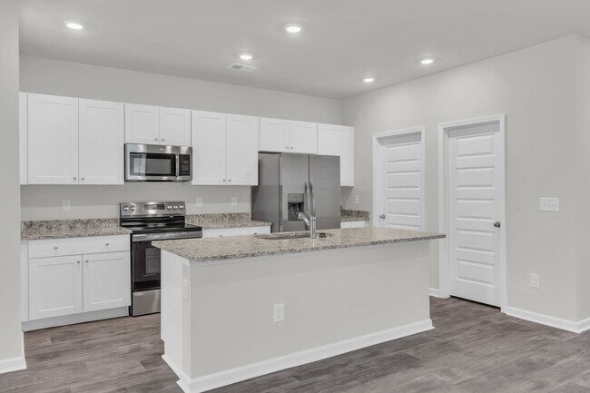 Building Photo - ***MOVE-IN SPECIAL*** $500 OFF OF YOUR FIR...