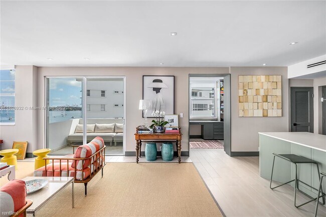 Building Photo - 2 br, 2 bath Condo - 20 Island Ave Apt 718