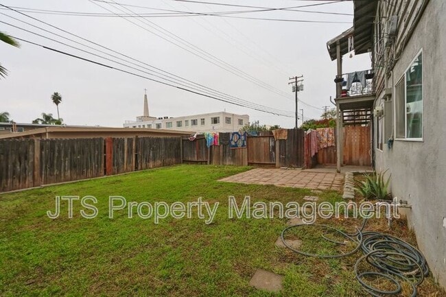 Building Photo - 2840 Sweet Way