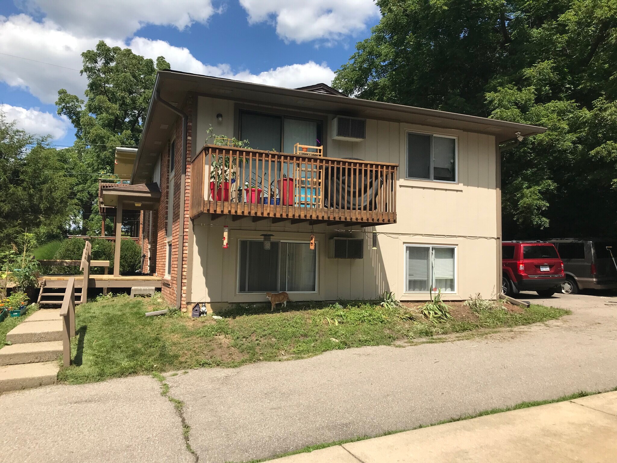 balcony - 1588 Jones Dr