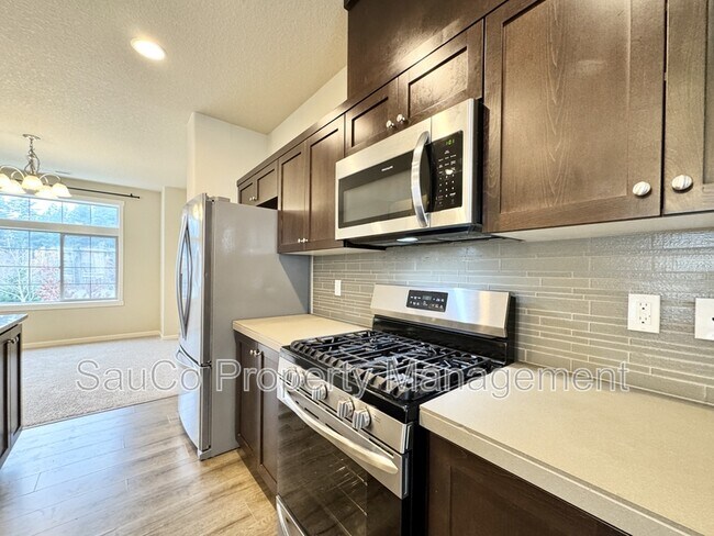 Building Photo - 15088 NW Marianna St