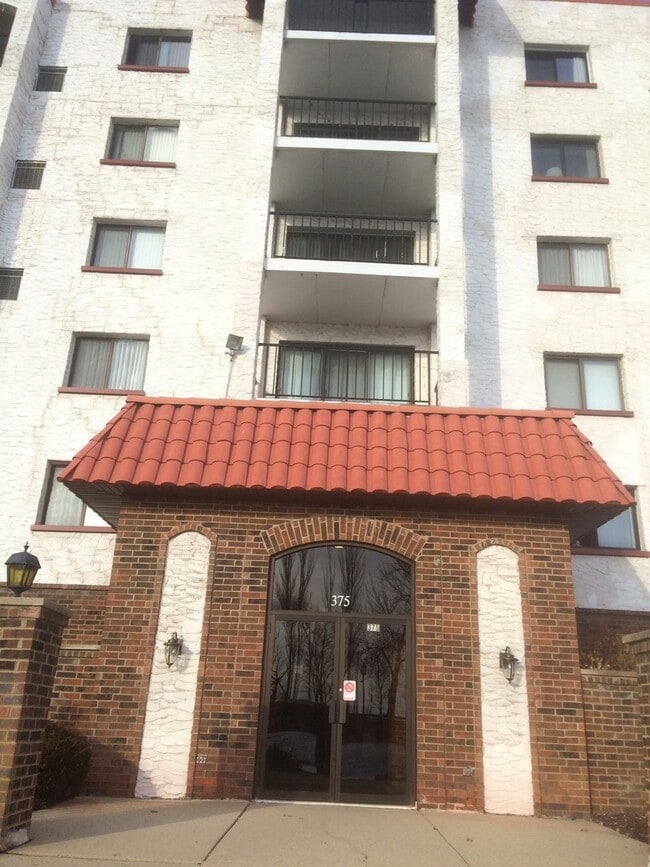 375 Plum Creek Dr 375 Plum Creek Dr Wheeling IL 60090 Apartment Finder