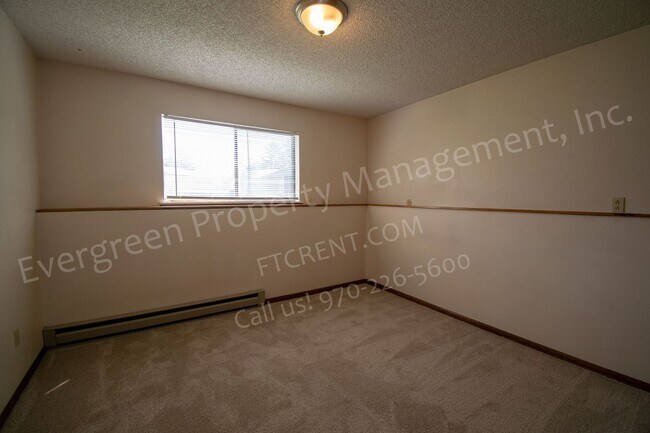 Building Photo - 1636 E Pitkin St