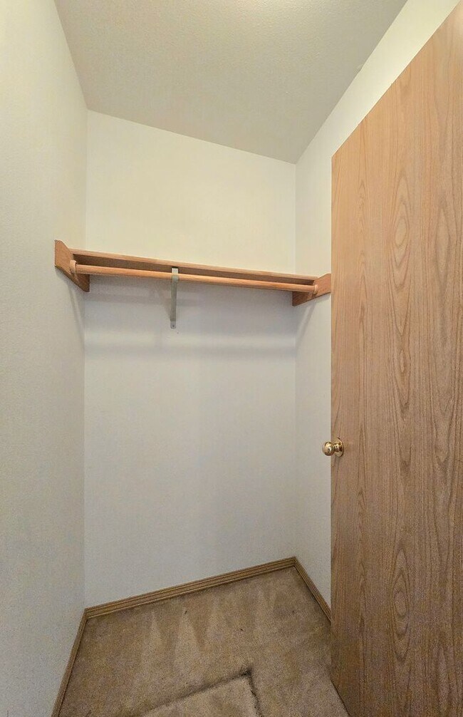 Building Photo - Lovely 3 Bedroom Marysville Rambler - 1/2 off 1st Months Rent!