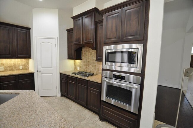 Building Photo - 2922 Perdido Bay Ln