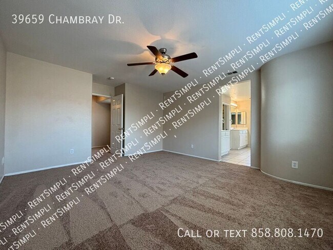 Building Photo - 39659 Chambray Dr