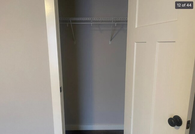 Building Photo - 3 Bedroom 2 Bathroom 2 CAR GARAGE