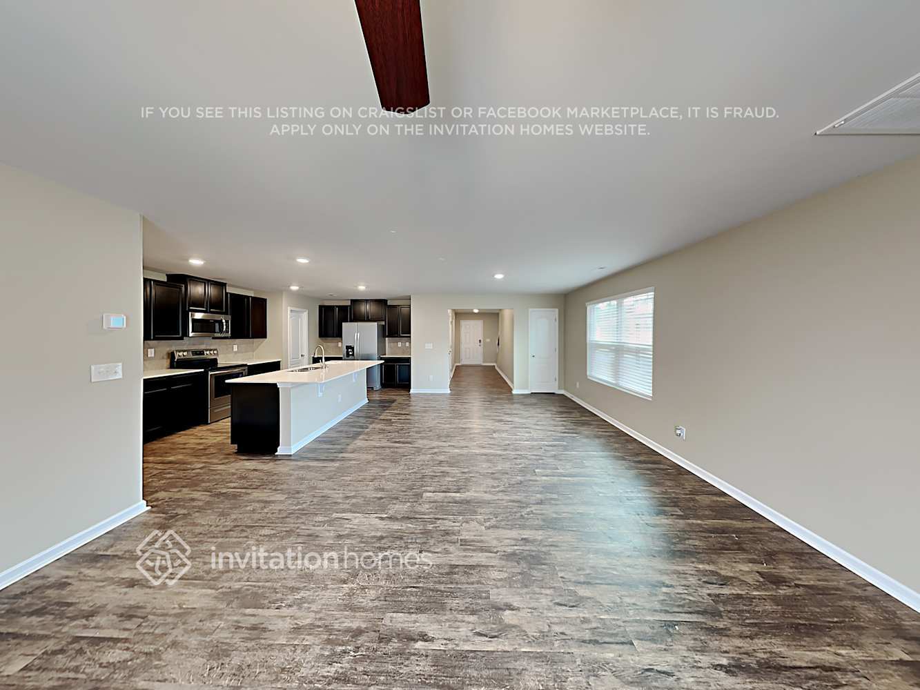 Building Photo - 115 Silver Oak Cir