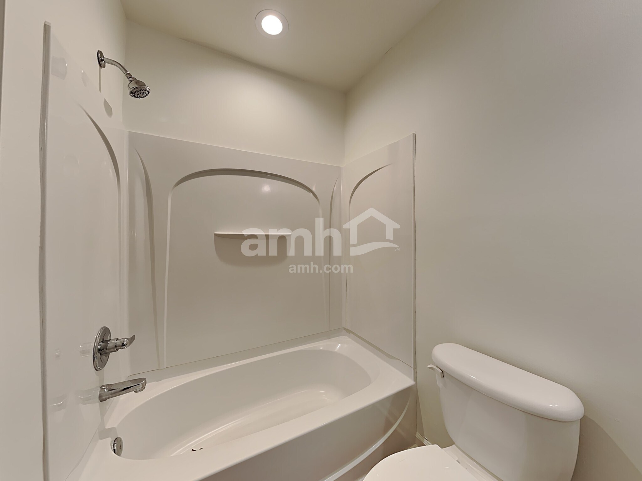 Building Photo - 127 Mercer Dr