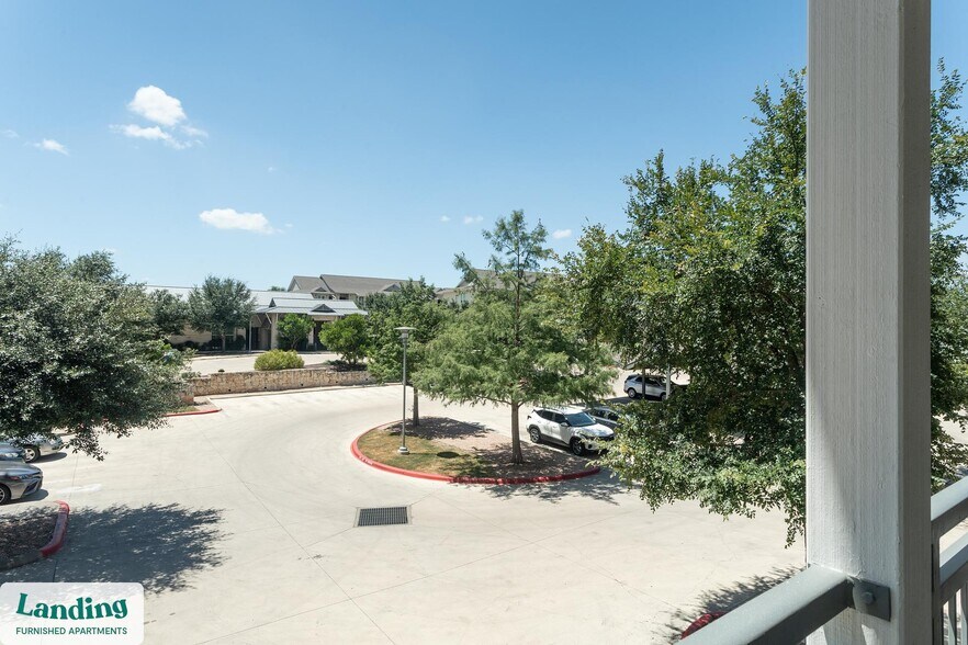 Building Photo - 4300 Cromwell Dr
