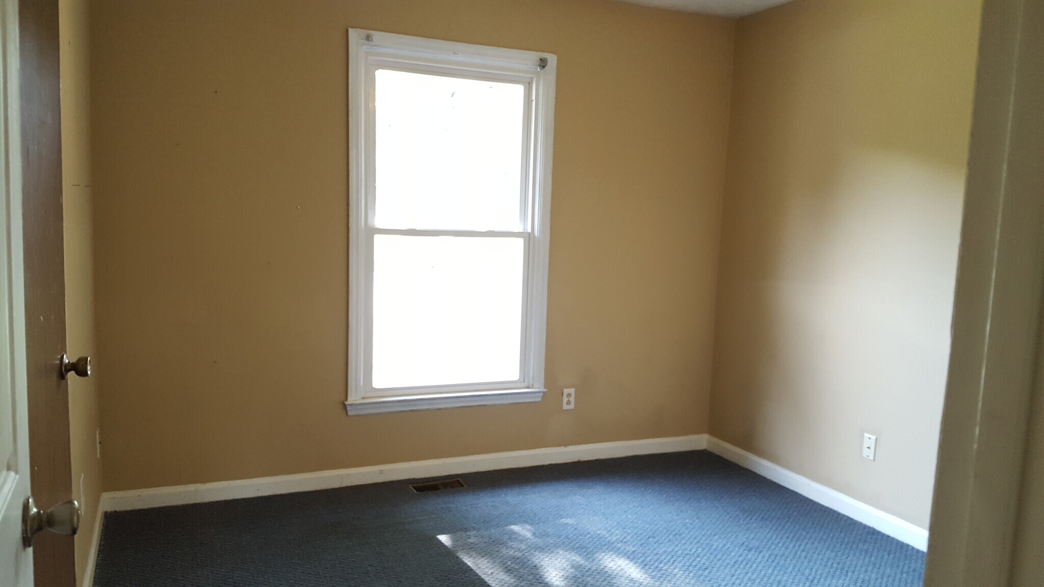 Building Photo - 3229 Catskill Ct
