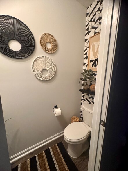 Building Photo - 856 Feldspar Mnr