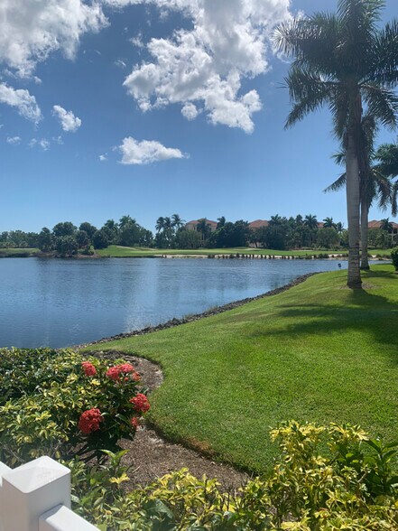 Building Photo - 1542 Mainsail Dr