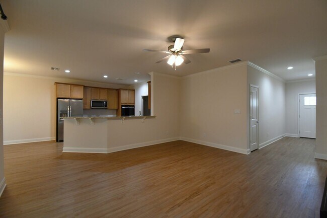 Building Photo - 6067 Hamilton Mdws Wy