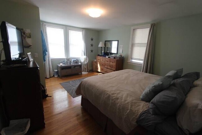 Building Photo - 2.0 bedroom in Cambridge Massachusetts 02140