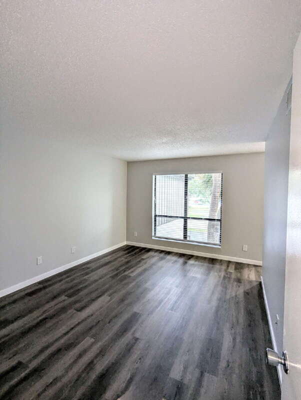 Building Photo - 4001 S Beneva Rd