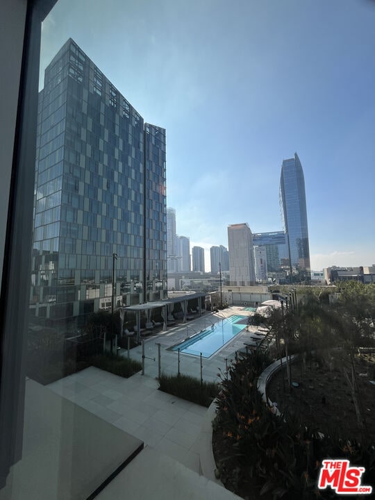 Building Photo - 889 Francisco St