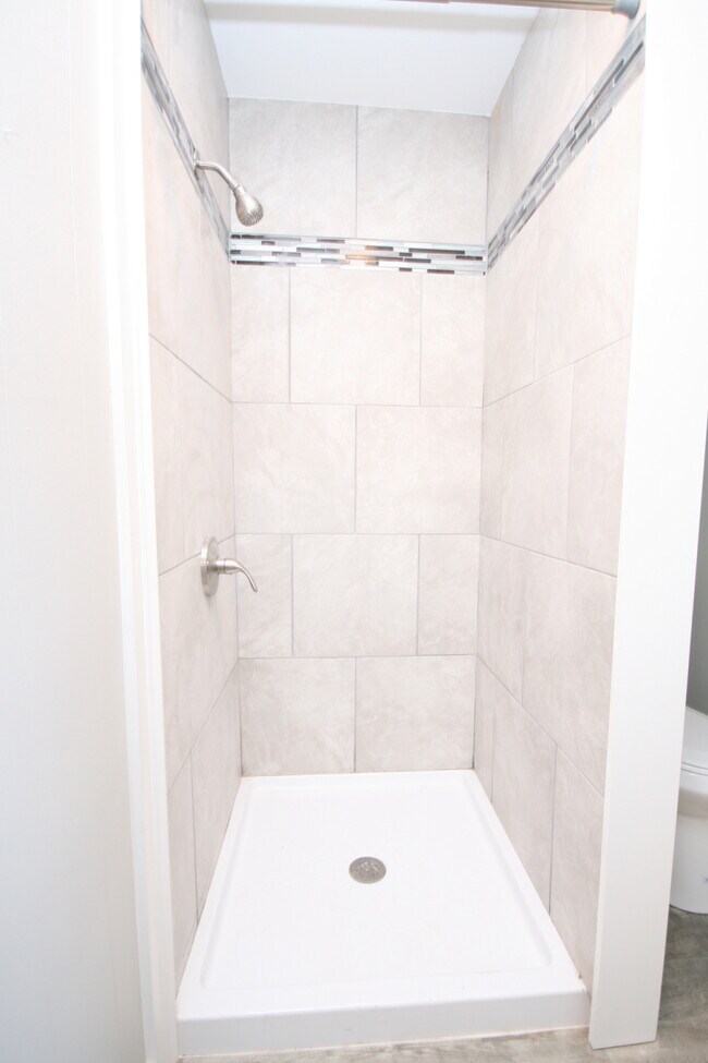 Building Photo - 3306 Bartee Ln NW
