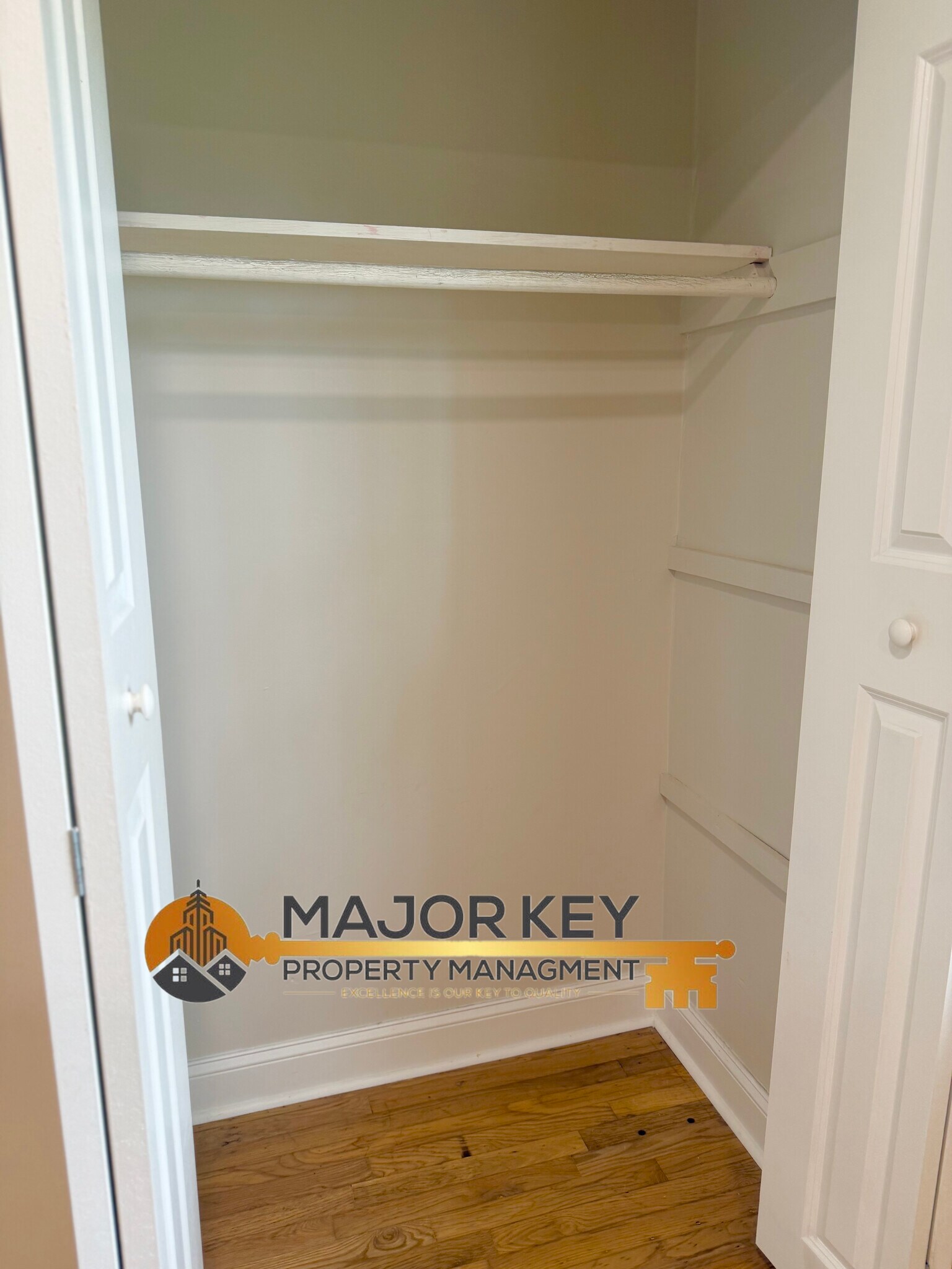 Building Photo - 4178 Suzanne Ln