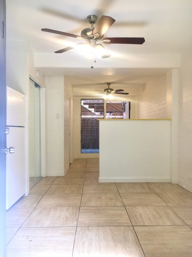 Building Photo - 264 Kaiulani Ave-Unit 3