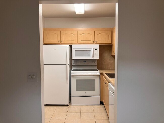 Building Photo - 259 Sheffield K