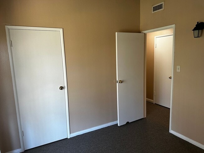 Building Photo - Riverside Home For Rent- *Move In Incentive*