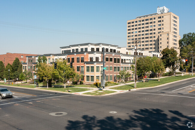 Building Photo - One & Nine Condominiums
