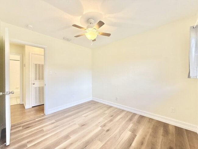 Building Photo - 2701 56th Ln N