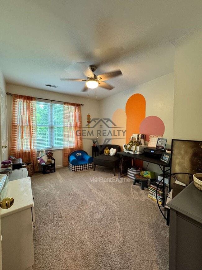 Building Photo - 21 Countryside Dr