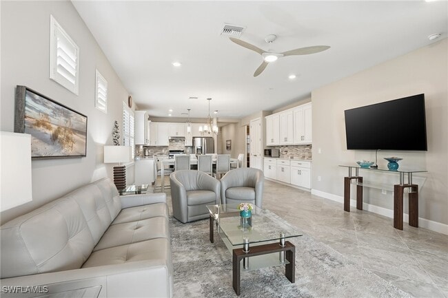 Building Photo - 12361 Canal Grande Dr