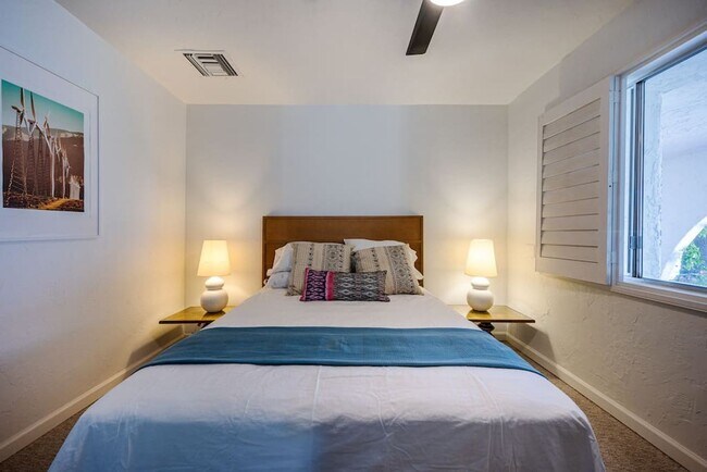 Building Photo - Luxury Mid-Century Retreat in the Heart of the Historic Movie Colony (Monthly Only - No Long Term)