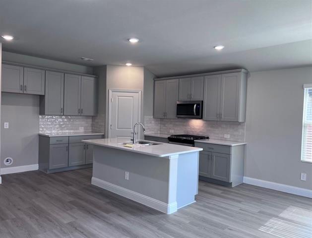 Building Photo - 601 Huntley Dr