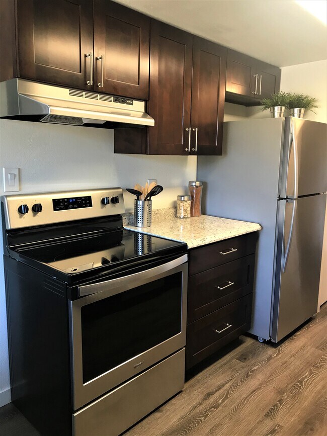 Building Photo - 1366 Orleans St