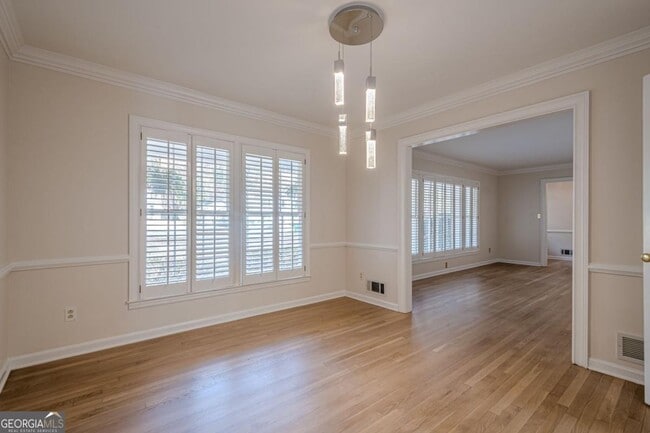 Building Photo - 45 Brandon Ridge Dr NE