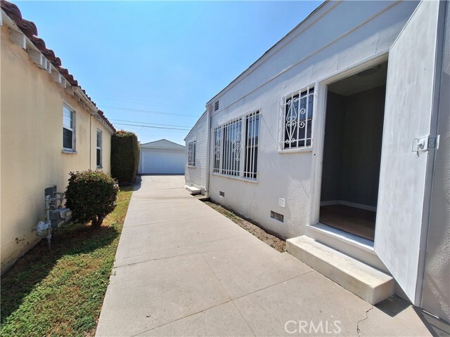 Building Photo - 3801 Hepburn Ave