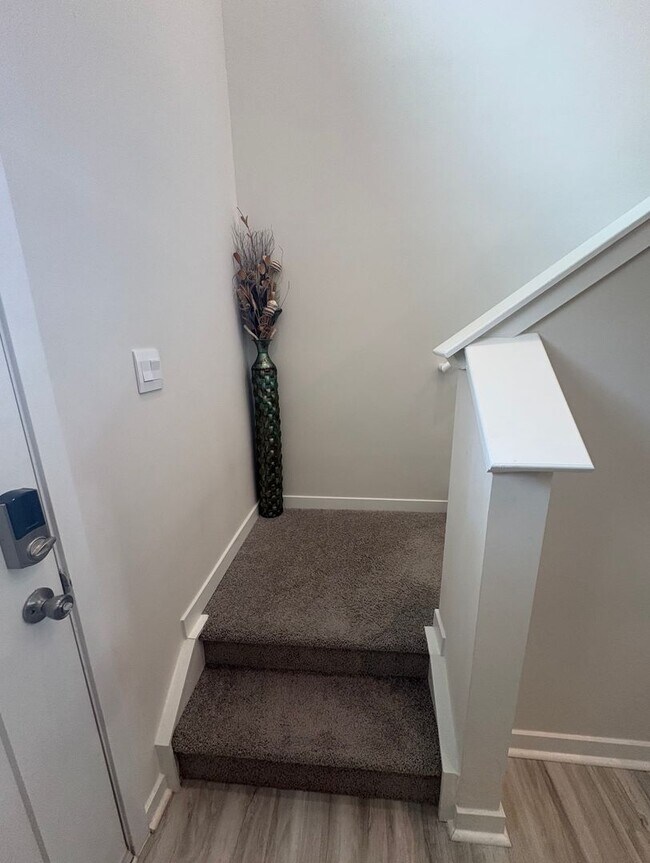 Building Photo - BRAND NEW TOWNHOME w/ Garage Parking