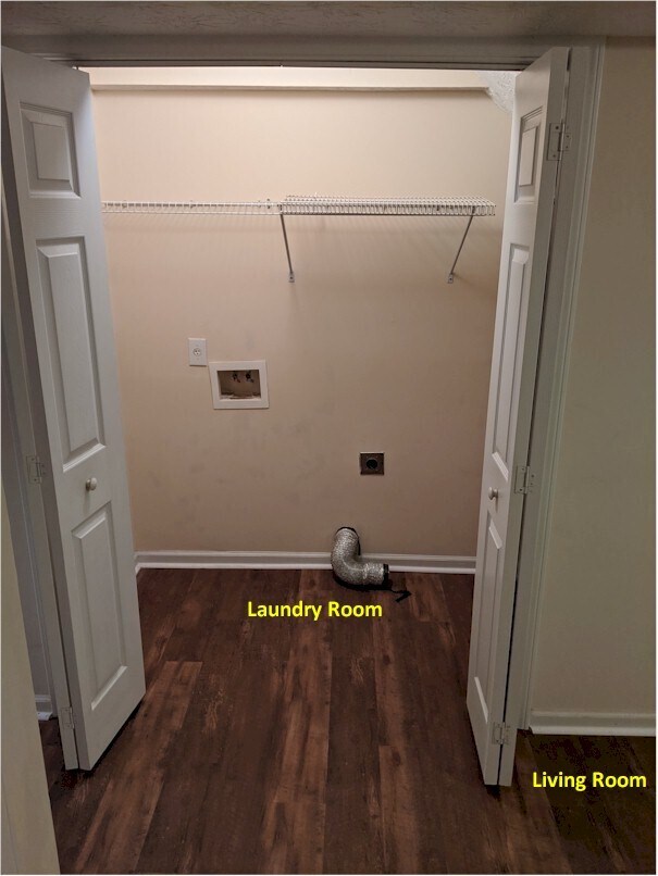 Building Photo - Carlton Street Townhomes