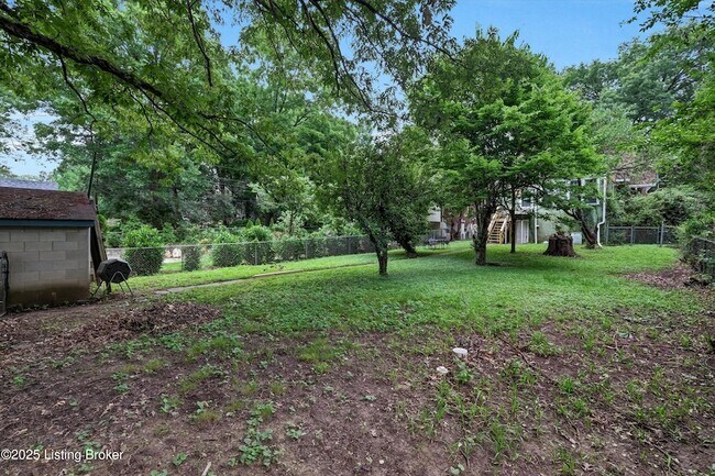 Building Photo - 2059 Alta Ave