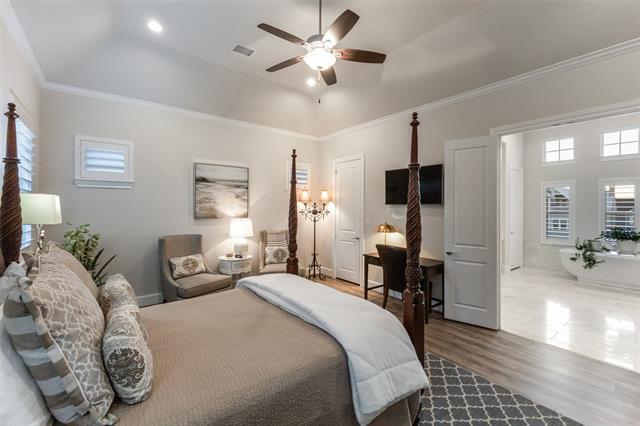 Building Photo - 1725 G Ave