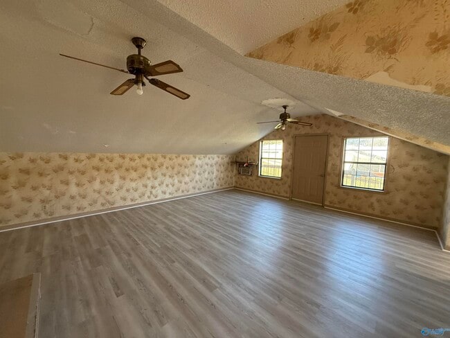 Building Photo - 2665 Dunlap Ave