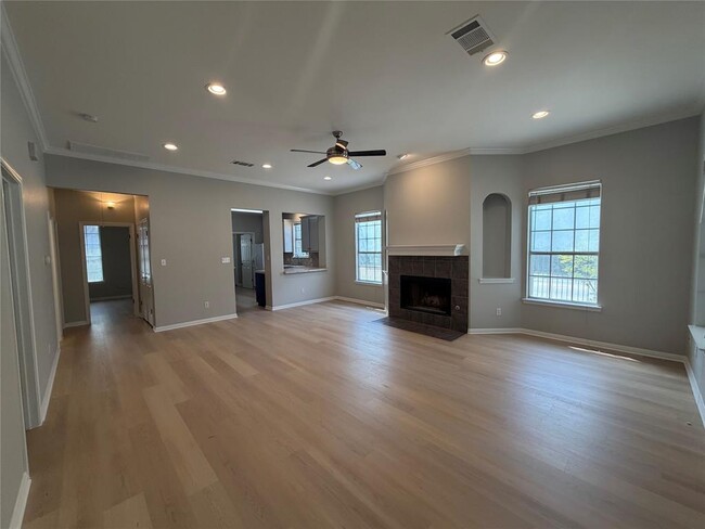 Building Photo - 5101 Avenue H