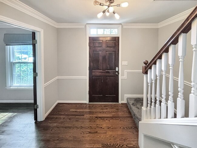 Building Photo - Beautifully Updated 4-Bedroom Home in Top-Rated Walton High District