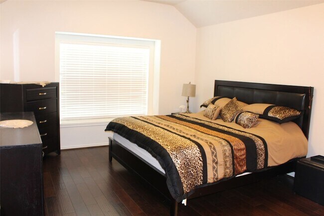 Building Photo - 2507 Liza Ct