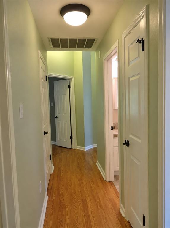 Building Photo - 201 Rio Vista Dr
