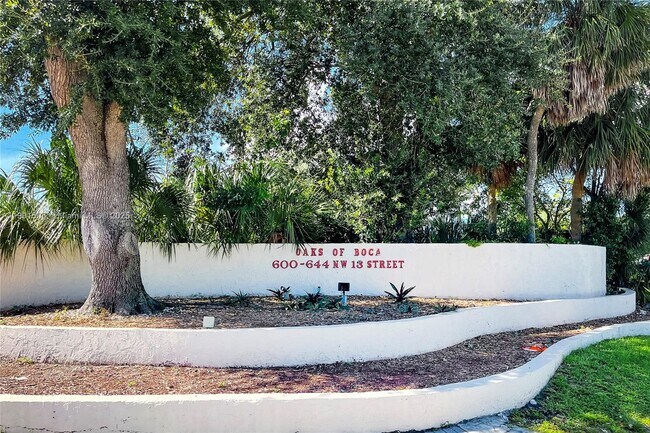 Building Photo - 606 NW 13th St