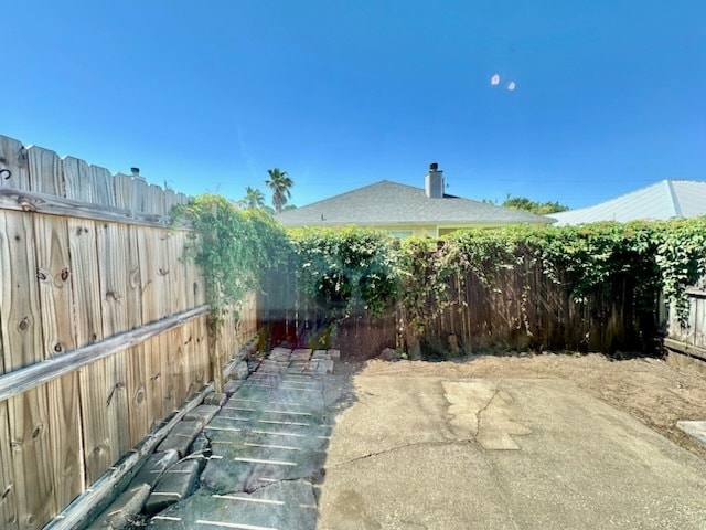 Building Photo - 1828 Whispering Oaks Ln