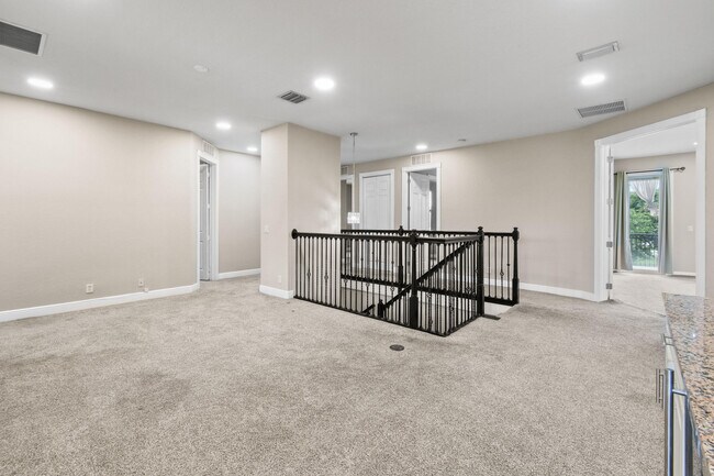 Building Photo - 15172 96th Ln N