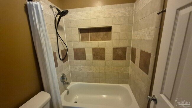 Building Photo - 7884 Bay Meadows Dr