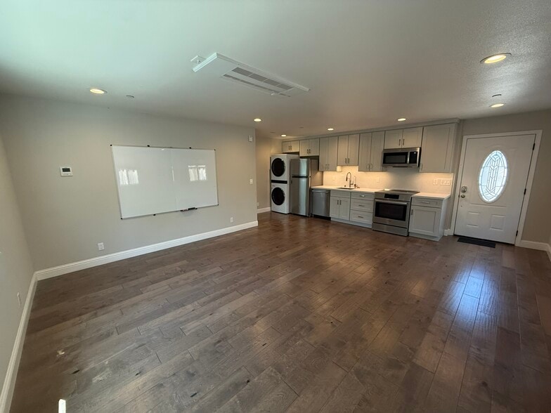 Living Room and Kitchen - 1368 Lillian Ave